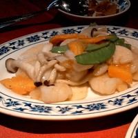 横浜中華街 重慶飯店 本館 - 海老の塩炒め