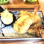 天ぷら さき亭 - "２回目の天婦羅の中には玉子が"