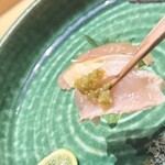 焼とり 常世長鳴鳥 - 地鶏 刺身（鶏むねたたき）