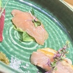 焼とり 常世長鳴鳥 - 地鶏 刺身（砂肝、ささみの昆布締め、鶏むねたたき）