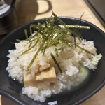 釜飯と鶏料理 釜よし - 季節の釜飯 たけのこと人参