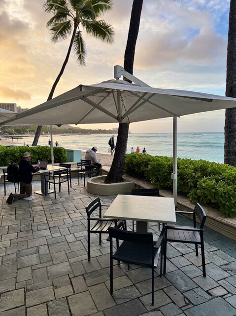 The veranda at The Beachhouse （ザ・ベランダ・アット・ザ・ビーチ