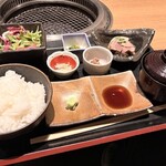 柳橋焼にく わにく - 