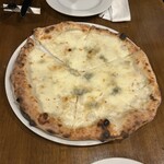 パルテノペ - クアトロフォルマッジ