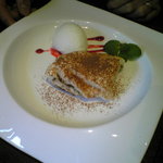 トラットリア・コバスタイオ - ティラミスとヨーグルトのソルベ添え