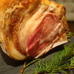 ラール・エ・ラ・マニエール - (2010/03)茨城産ハーブ豚のロースト　葉玉葱　バナナのソース。