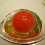 ラール・エ・ラ・マニエール - (2010/03)皮むきトマト香草の香り　チーズのシャーベットとルッコラ。