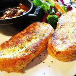 blanc noir - ビーフシチューのパンペルデュ  