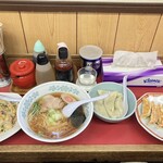 ぎょうざの笑平 - ラーメン、炒飯、餃子