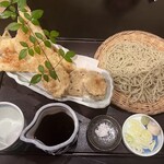 蕎麦処 葉山 鰹  - 活〆穴子天そば