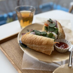 イエ トゥーン - ローストポークのバインミー