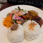 Social Cafe & Bar OnOkuri - 