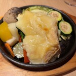 湯島ワンズラクレット 世界のチーズ酒場 - 