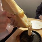 湯島ワンズラクレット 世界のチーズ酒場 - 