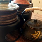食堂 おわん - 土鍋。