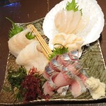 居酒屋ふる里 札幌総本店 - お刺身(にしん、ホタテ、そい)