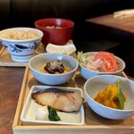 酢重ダイニング 新丸の内ビル - 