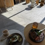 Et -THE CULTURAL COFFEEHOUSE- - 