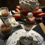 夜パフェ専門店 モモブクロ - 