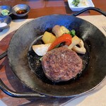 小石川 中勢以 - 