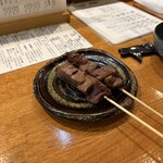 石垣島 炭火焼牛串&ホルモン ふじた - レバー(塩)