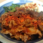 焼きたてのかるび 各務原店 - 大粒な唐辛子が旨い