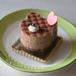 クリオロ - ヌヌース・ジュニア