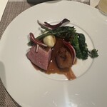 Restaurant MONTÉE - 