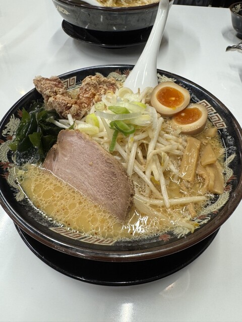 北海道らーめん みそ熊 市原五井店 - 五井/ラーメン | 食べログ