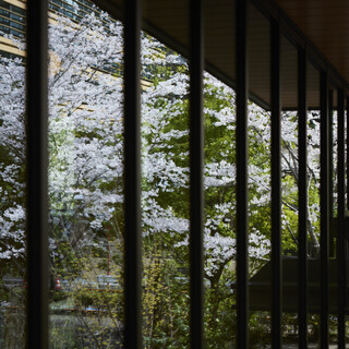 TWELVE GARDENS BAR&GRILL_2