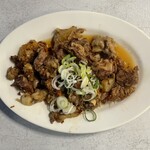 たぬき - 2026.02.15 (日)    牛筋煮込　740円（税込）