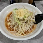 旨辛ラーメン 表裏 - 