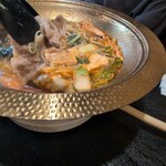 すき焼き しゃぶしゃぶ 肉寿司 食べ放題 和牛ざんまい - 