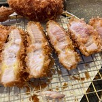 かつ政　富士岡店 - ロースカツ　断面