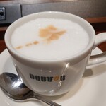 ドトールコーヒーショップ - ドリンク写真:カフェラテ（S）＠￥380円