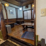 青木さざえ店 - 店内3(座敷もあります)