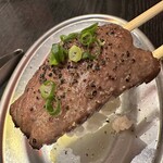 焼肉ホルモン酒場 まる助 - 