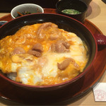 鳥開総本家  名駅エスカ店 - 名古屋コーチン親子丼
                                980円