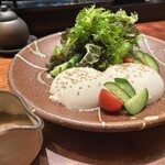 味処 季布や - 寄せ豆腐のさらだ　胡麻たっぷりドレッシング