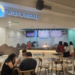 Twist & Buckle - 
