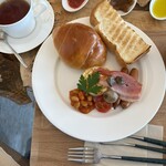 Farm to Me Bakery & Shop - 