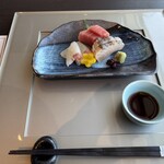 日本料理 旬彩 - お造り三種盛り、中トロ、