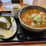 中佐本店 - カツカレーうどん+おにぎり