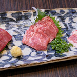 大名 つつじ庵 - 国産馬刺三種盛（霜降り・赤身・ふたえご）