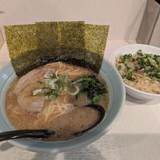 ラーメン 府中家_1