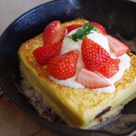 Coffee House Shaker - 