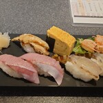 すしざんまい - ブリトロ、活車海老、穴子、玉子