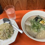 名代ラーメン亭 - 