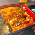 ぼんど－る - 料理写真:関東焼きの鰻は、ハラリと崩れる程柔らかいです