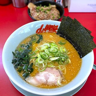 ラーメン 山岡家_0